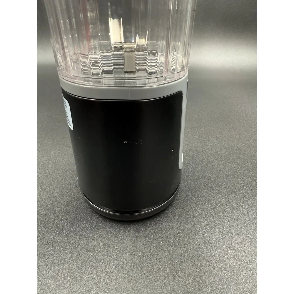 Ninja Blast 18 oz. Portable Blender - Black BC100BK - Used
